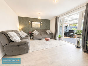 Lounge- click for photo gallery